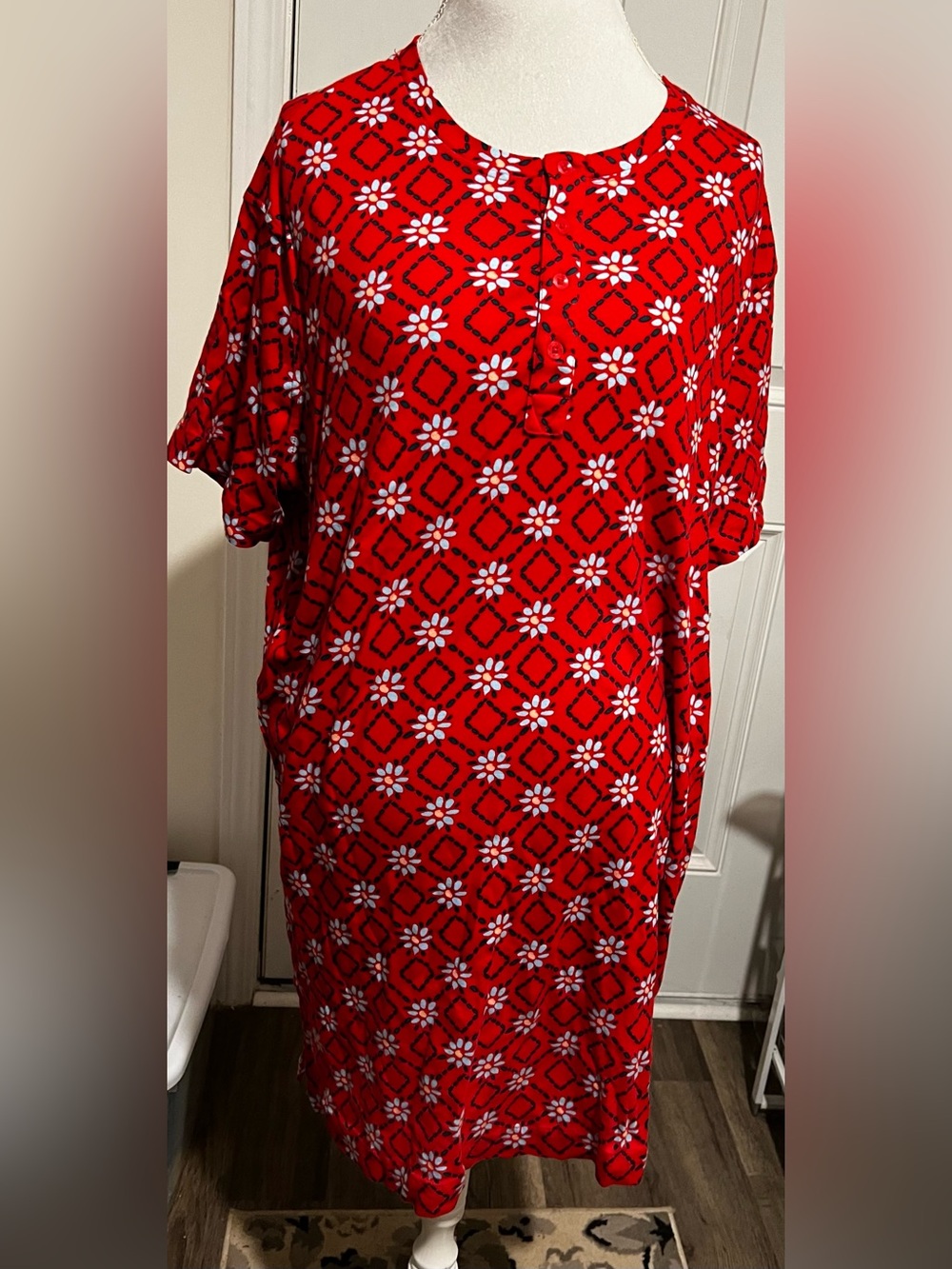 Vera Bradley Venetian Flowers Red Floral Cotton Night Shirt Size Large